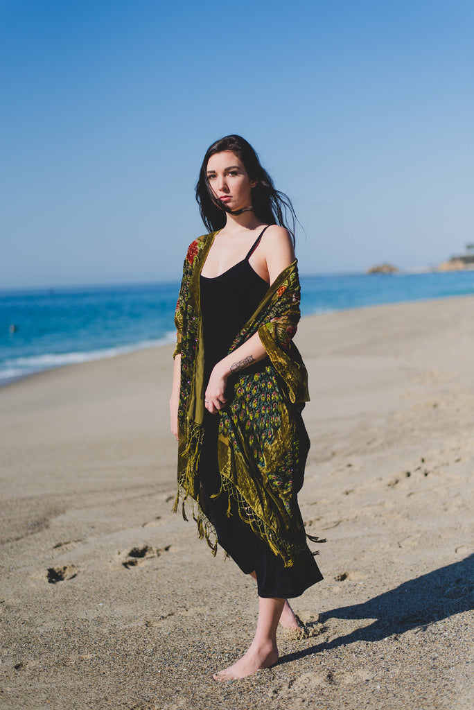 Peacocks in Paradise - Olive